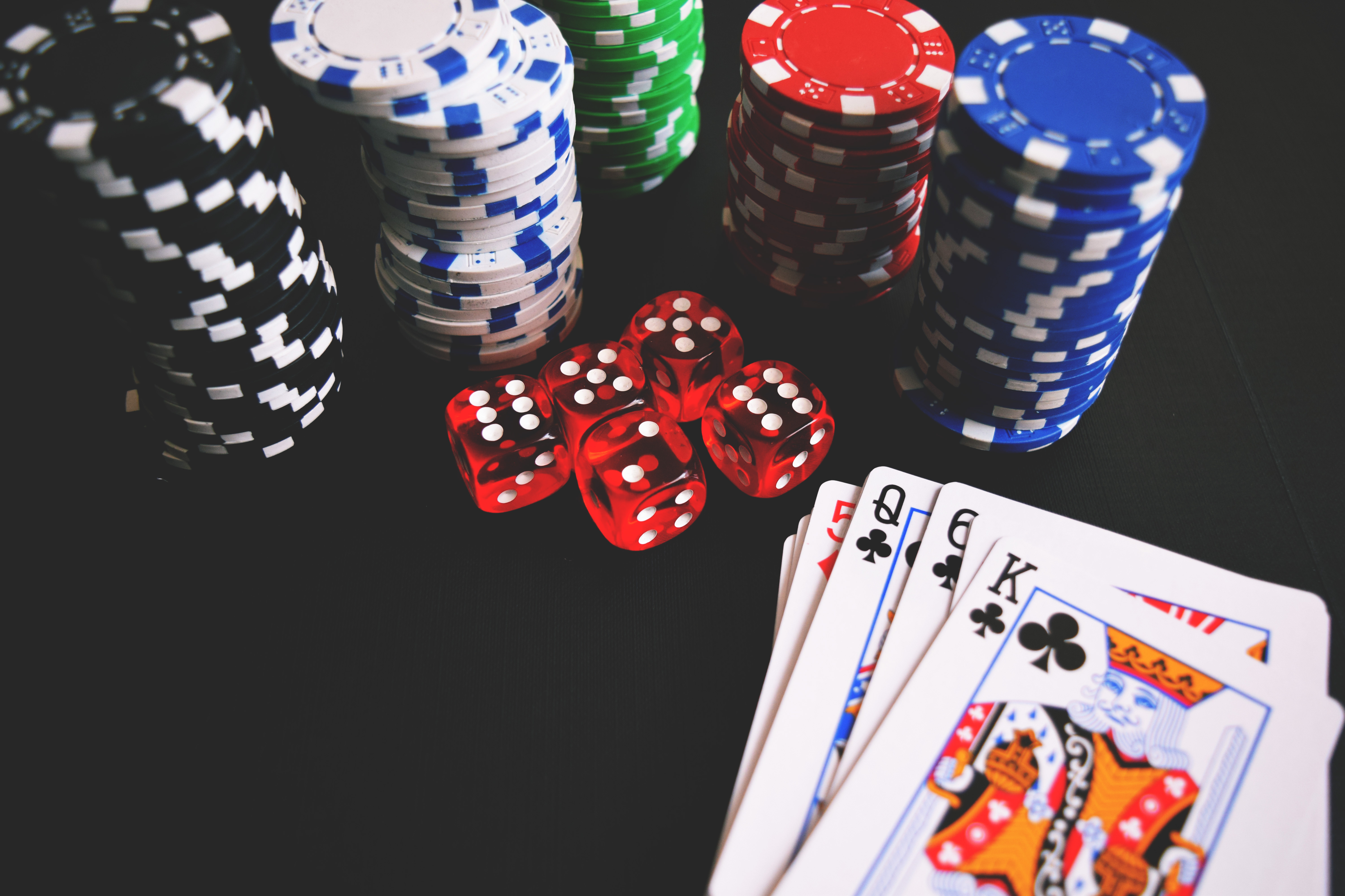 Building a Poker ⁣Face:​ Techniques for Perfecting Your Bluffing Skills