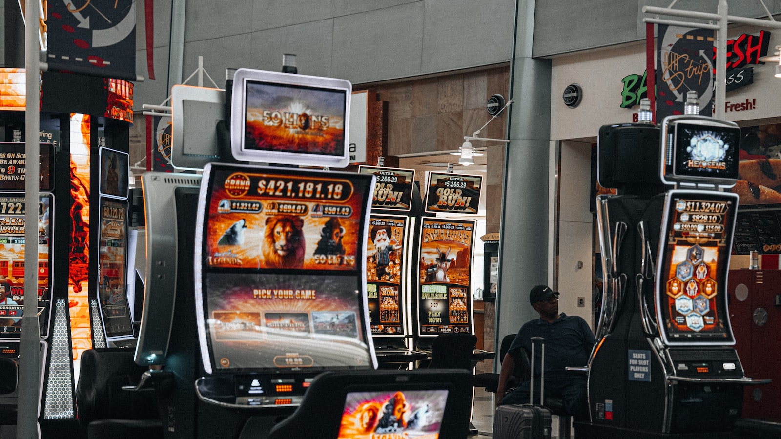 The Thrilling World of Live Casino Gaming: An Immersive Experience